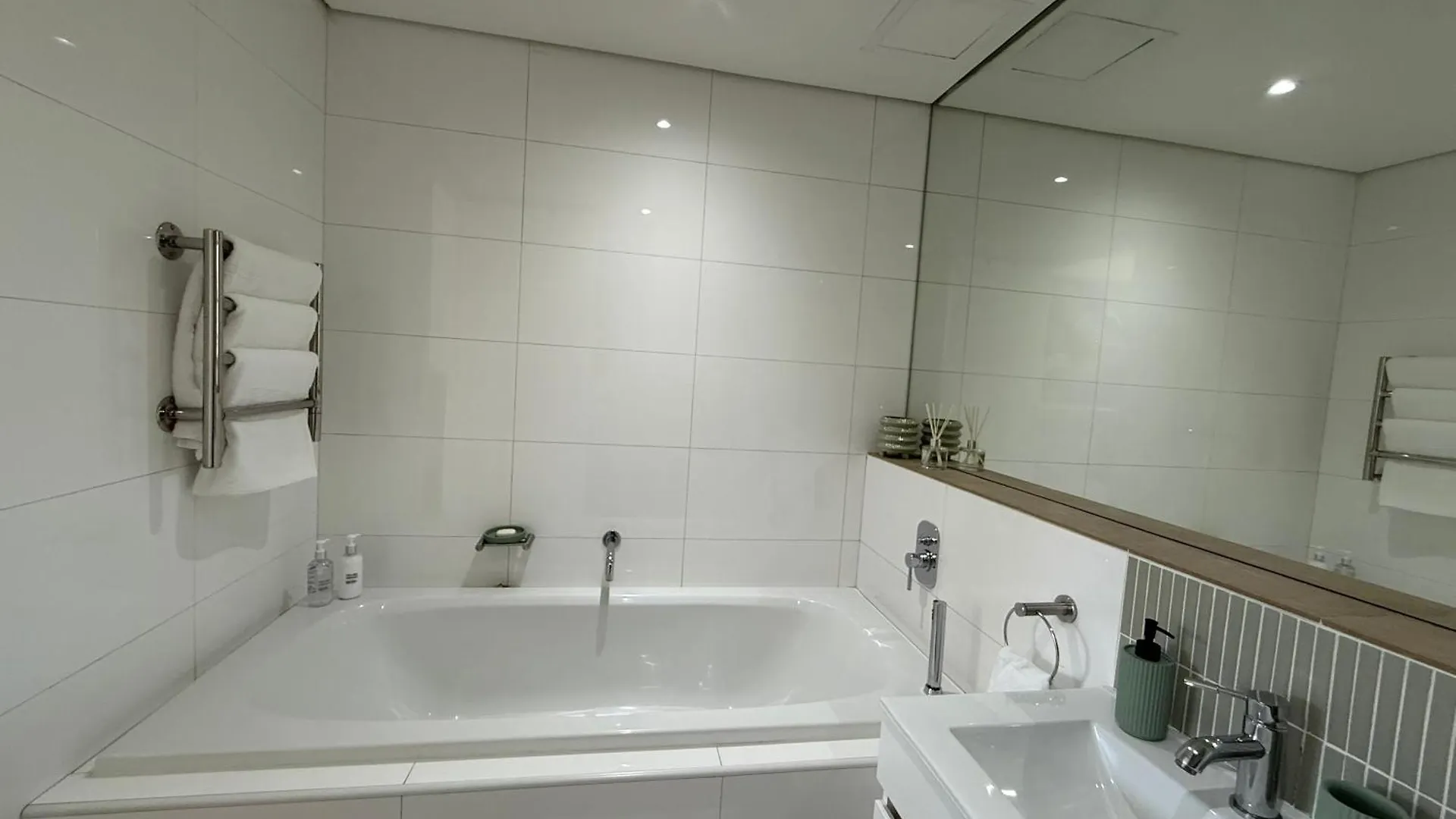#507 Cartwright - Modern City Apartment Cape Town 0*,