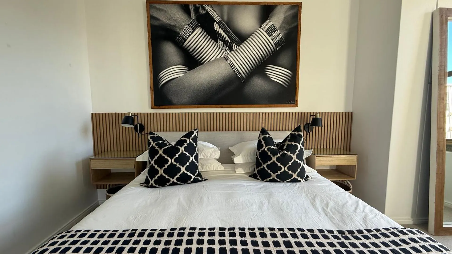 #507 Cartwright - Modern City Apartment Cape Town