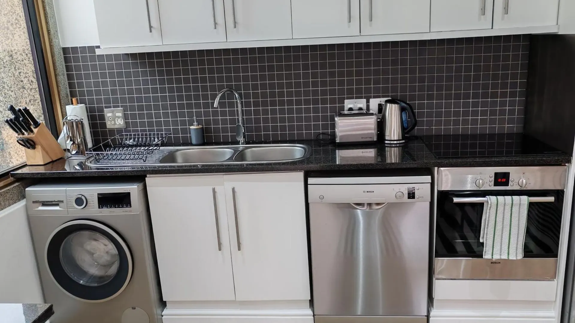 #507 Cartwright - Modern City Apartment Cape Town